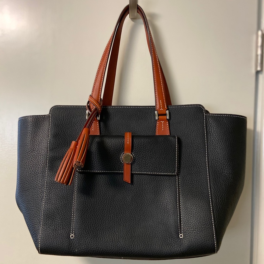 Dooney & Bourke Cambridge Shopper Purse - black